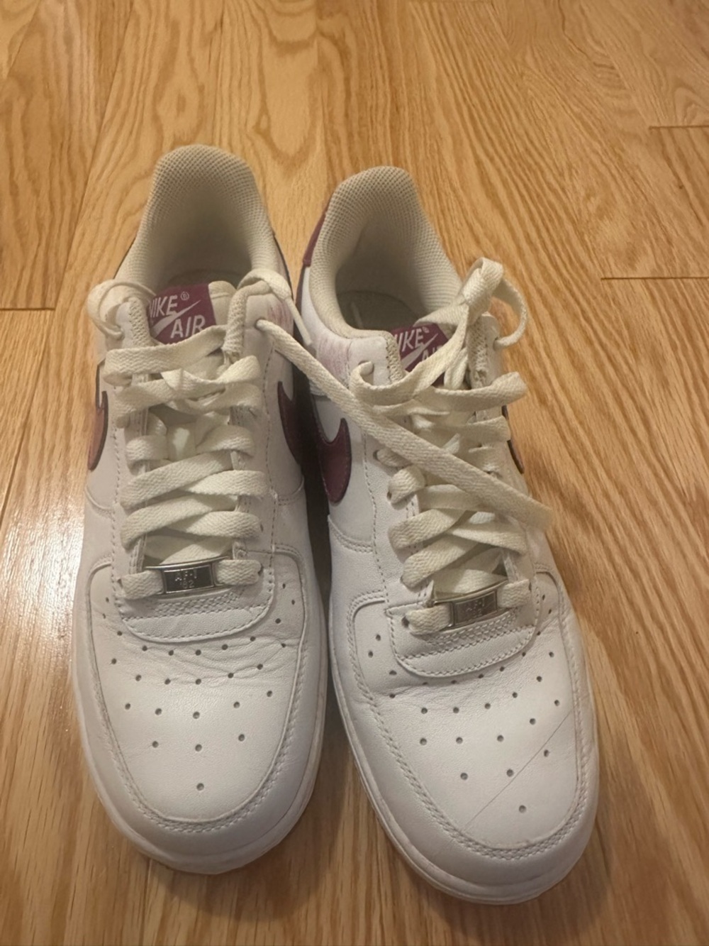 Air Force 1 Low  Light Bordeaux color way
